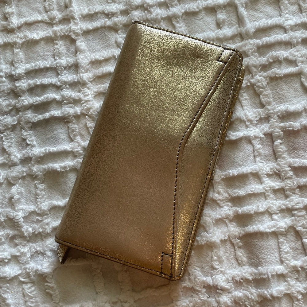 Fossil: shimmery wallet